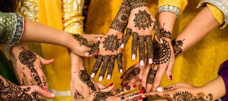 Henna ceremony with a Moroccan family in Fez